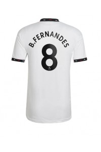 Manchester United Bruno Fernandes #8 Fotballdrakt Borte Klær 2022-23 Korte ermer